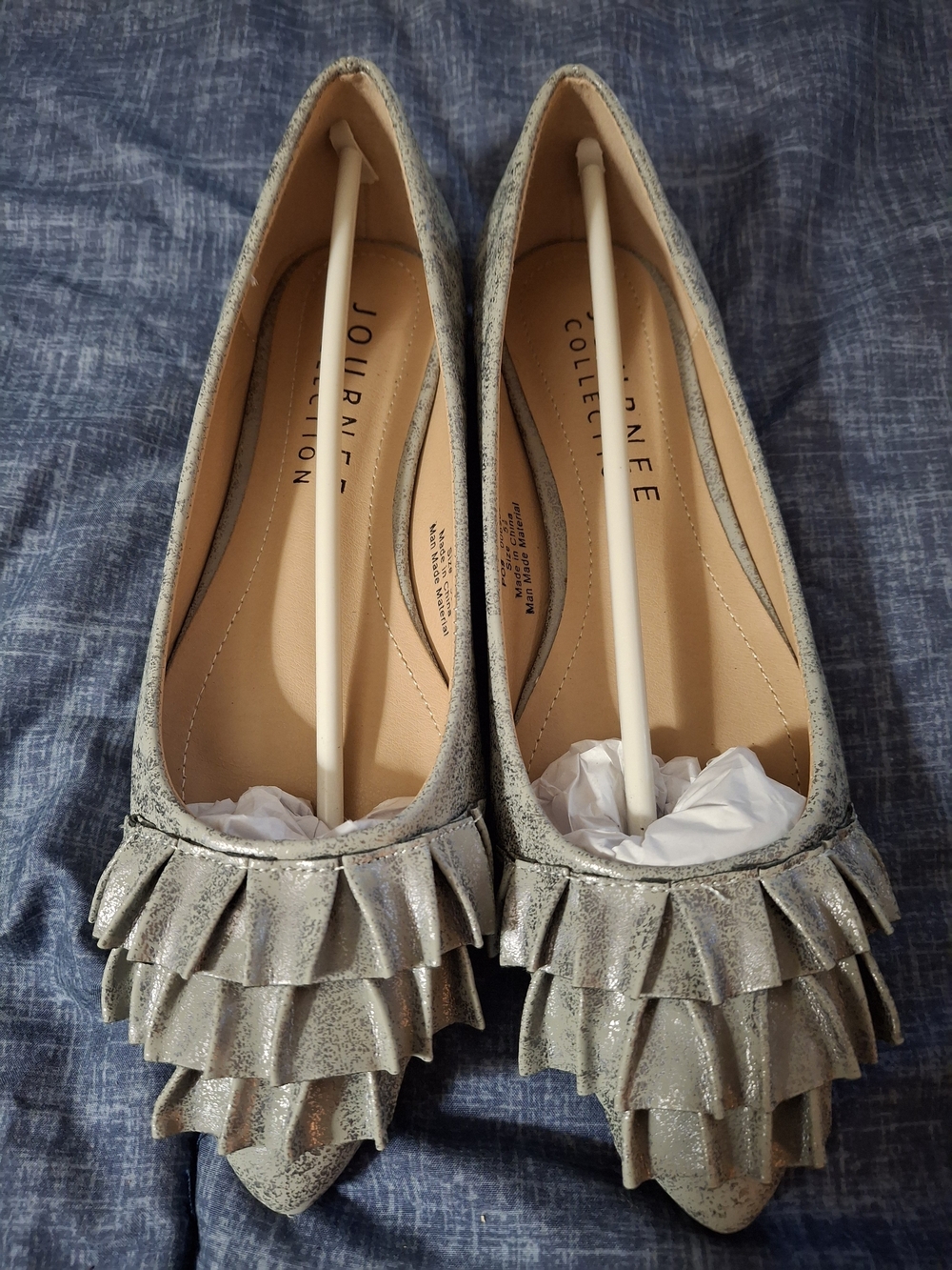 Journee Collection Judy Pewter Ruffle Pointed Toe Flats
